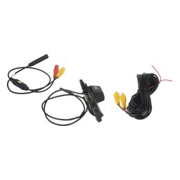 Kamera PAL/NTSC do vozu Mercedes B v madle kufru