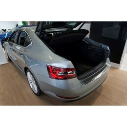 Ochranná lišta hrany kufru - Škoda Superb III Lilftback r.v. 2012->