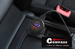 Zástrčka MULTI - USB, voltmetr, teploměr