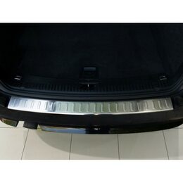 Ochranná lišta hrany kufru - BMW 5 (E61) Touring r.v. 2007-2010