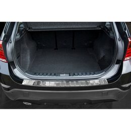 Ochranná lišta hrany kufru - BMW X1 (E84) r.v. 2012-2015 (5 dveří)