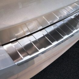 Ochranná lišta hrany kufru - Hyundai Elantra r.v. 2016->