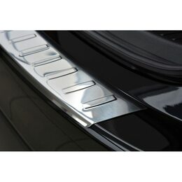 Ochranná lišta hrany kufru - Mazda 3 Hatchback r.v. 2013->