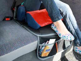 Nejkvalitnější ochranná podložka s organizérem pod dětskou autosedačku Happy Kids