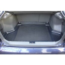 Vana do kufru MITSUBISHI Carisma Hatchback 1996-1998
