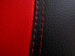 Autopotahy NISSAN PULSAR, se zadní loketní opěrkou, od r. 2014, EXCLUSIVE KŮŽE červené