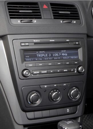 2DIN redukce pro Škoda Yeti 2009- s manuální Clima