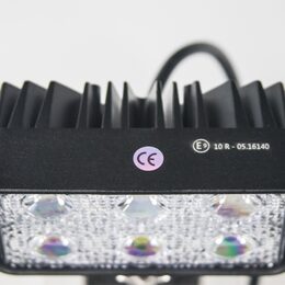 LED světlo obdélníkové, 6x3W, 110x60x56mm, ECE R10