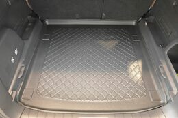 Vana do kufru SSANGYONG Rexton r.v. 2017-> 5 míst