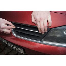 Samolepící ozdobná lišta nasunovací 3m 8/6mm světle šedá+stříbrná linka