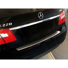 Ochranná lišta hrany kufru - Mercedes E-Klasse (W212) Sedan r.v. 2009-2013