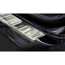Ochranná lišta hrany kufru - Mercedes E-Klasse (W212) Sedan r.v. 2013-2016