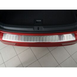 Ochranná lišta hrany kufru - Volkswagen Golf VII r.v. 2012->