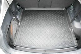 Vana do kufru VOLKSWAGEN Tiguan Allspace r.v. 2017-> horní kufr