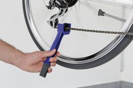 Kartáč na čištění řetězu