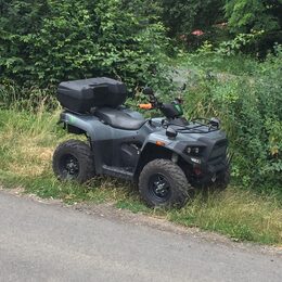 Zvukový systém na motocykl, skútr, ATV s FM, USB, AUX, BT, barva černá