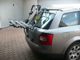 Nosič 3 jízdních kol na zadní část vozu - PERUZZO Padova FE, stříbrný