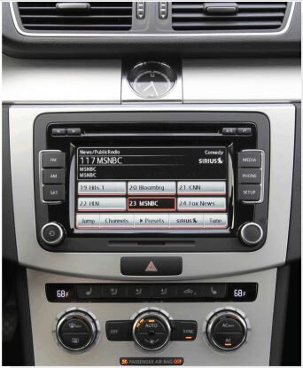 Redukce pro 10" autorádio VW Passat B7, CC