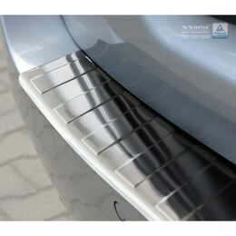 Ochranná lišta hrany kufru - BMW 5 (F11) Touring r.v. 2010-2017