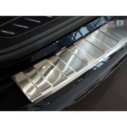 Ochranná lišta hrany kufru - BMW 5 (G31) Touring r.v. 2017->