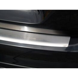 Ochranná lišta hrany kufru - Mercedes C-Klasse (W204) Sedan r.v. 2007-2011