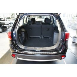 Ochranná lišta hrany kufru - Mitsubishi Outlander III Facelift r.v. 2015->