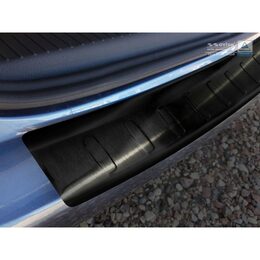 Ochranná lišta hrany kufru - Volkswagen Touran II r.v. 2010-2015